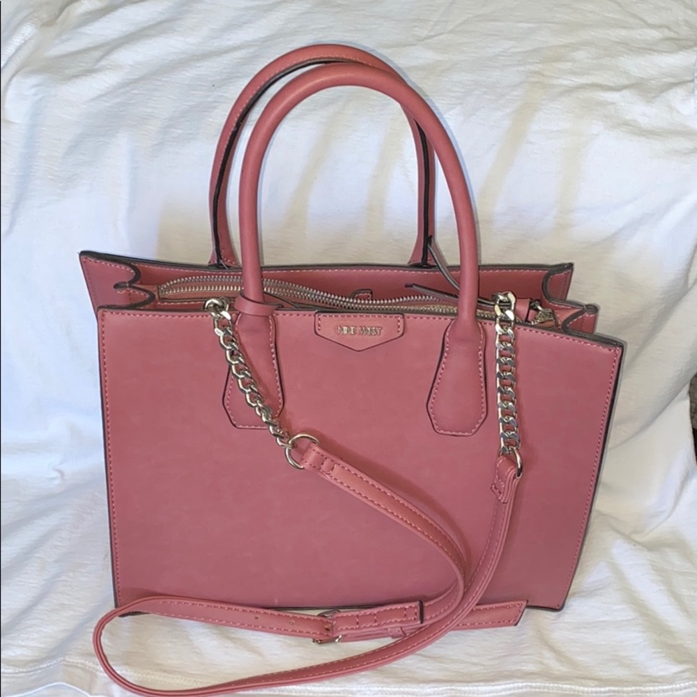 New Nine West pink leather hand bag